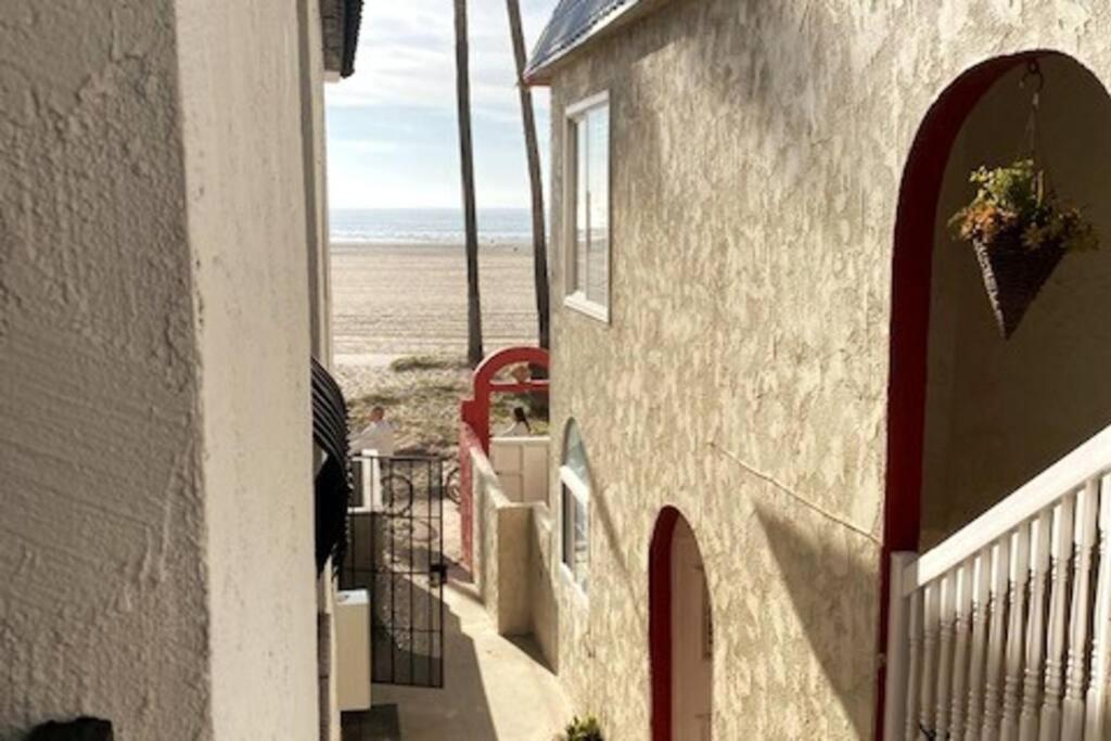 House On The Beach Los Angeles Exterior photo