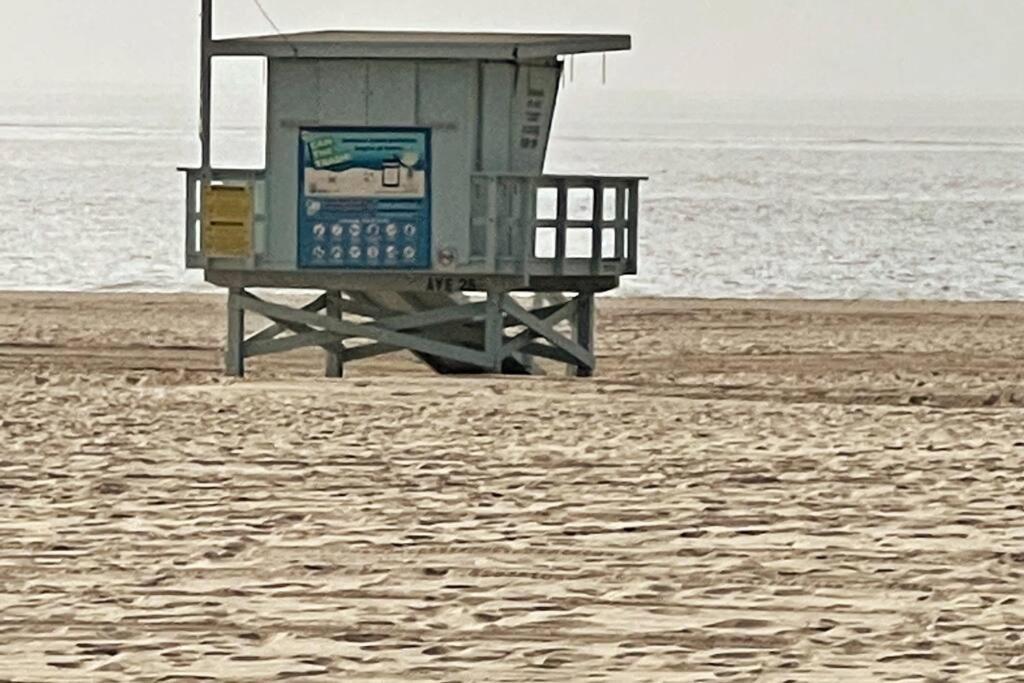 House On The Beach Los Angeles Exterior photo